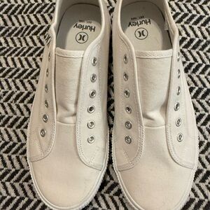 Hurley White Slip-On Shoes with Silver Eyelets